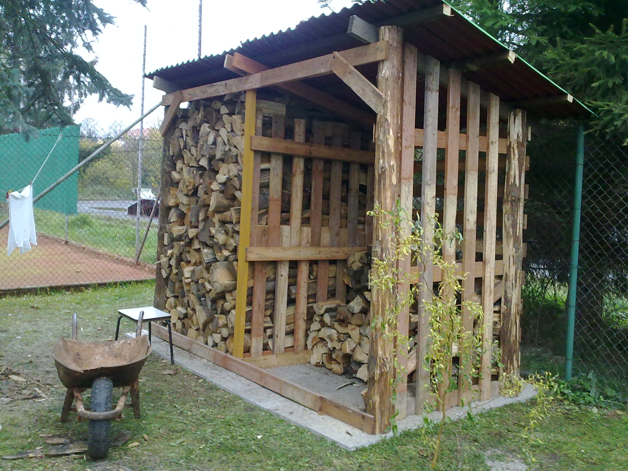 18102010435.jpg